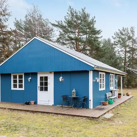 Stunning In Aakirkeby With Wifi Vester Somarken